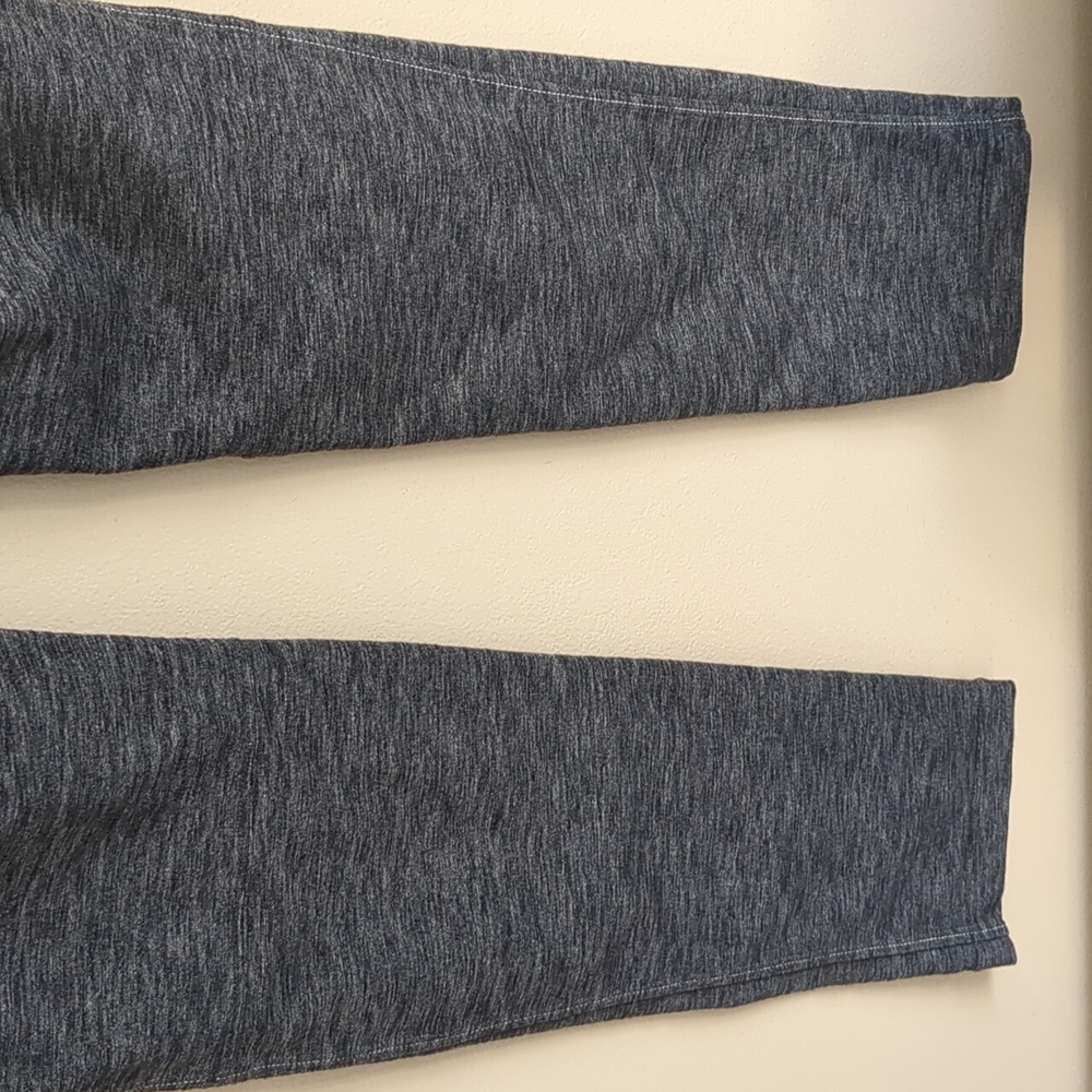 10 Short Kuhl Gray Pull On Style Stretchy Activewear Pants - Picture 9 of 15